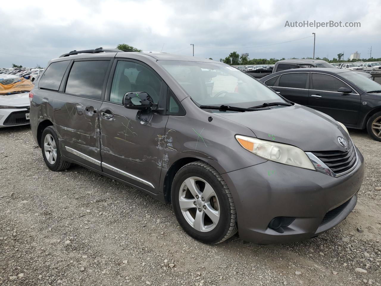 2014 Toyota Sienna Le Gray vin: 5TDKK3DC5ES502970