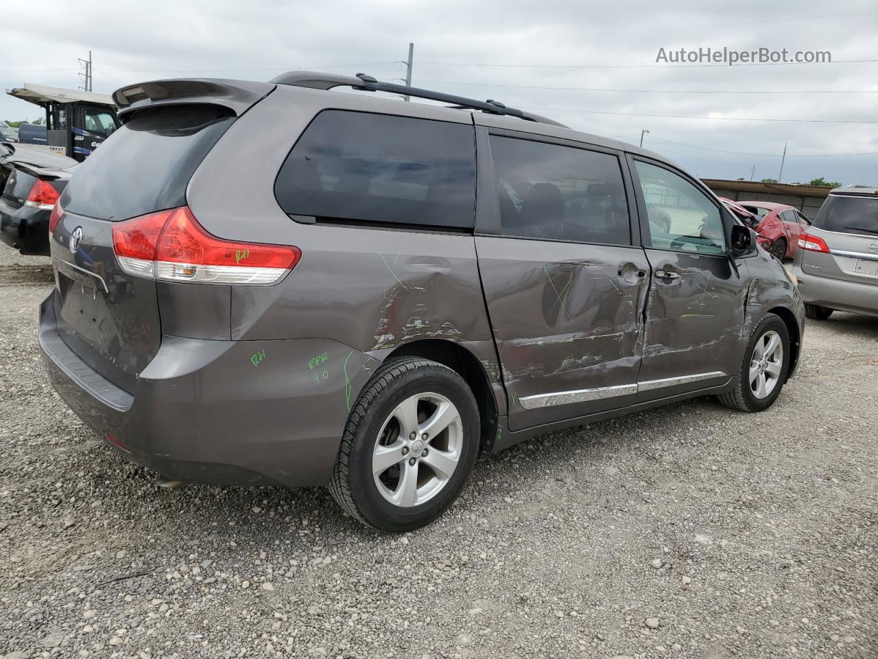 2014 Toyota Sienna Le Gray vin: 5TDKK3DC5ES502970