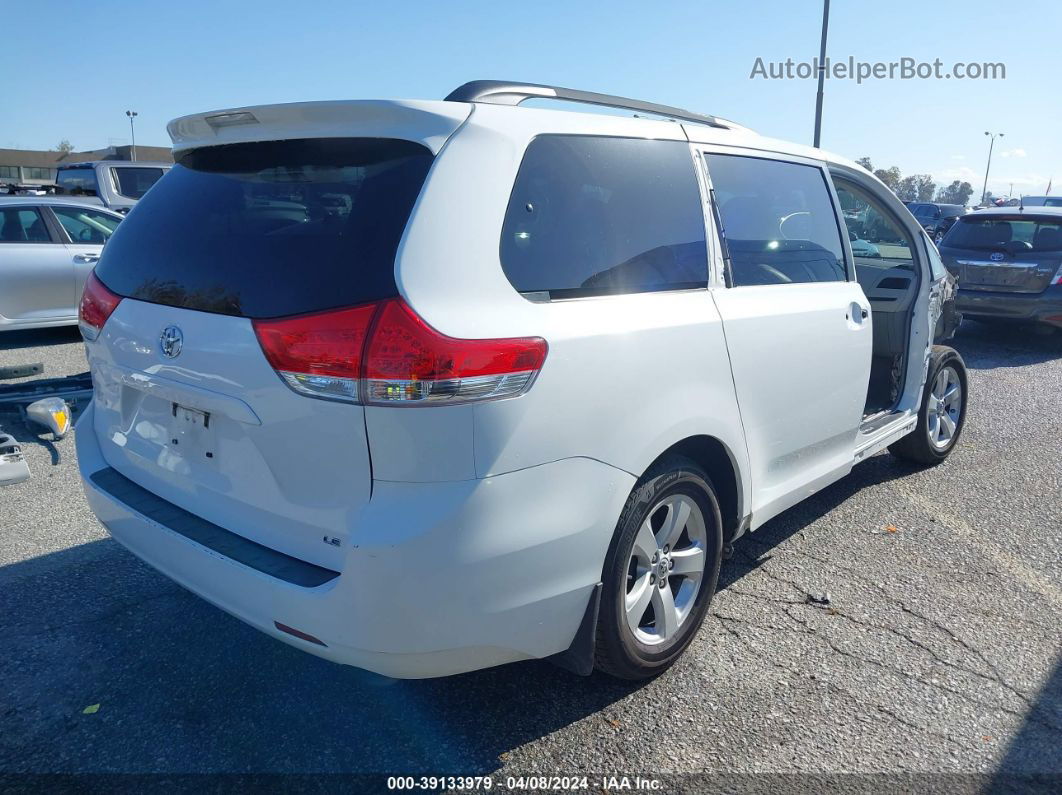 2014 Toyota Sienna Le V6 8 Passenger White vin: 5TDKK3DC6ES442391