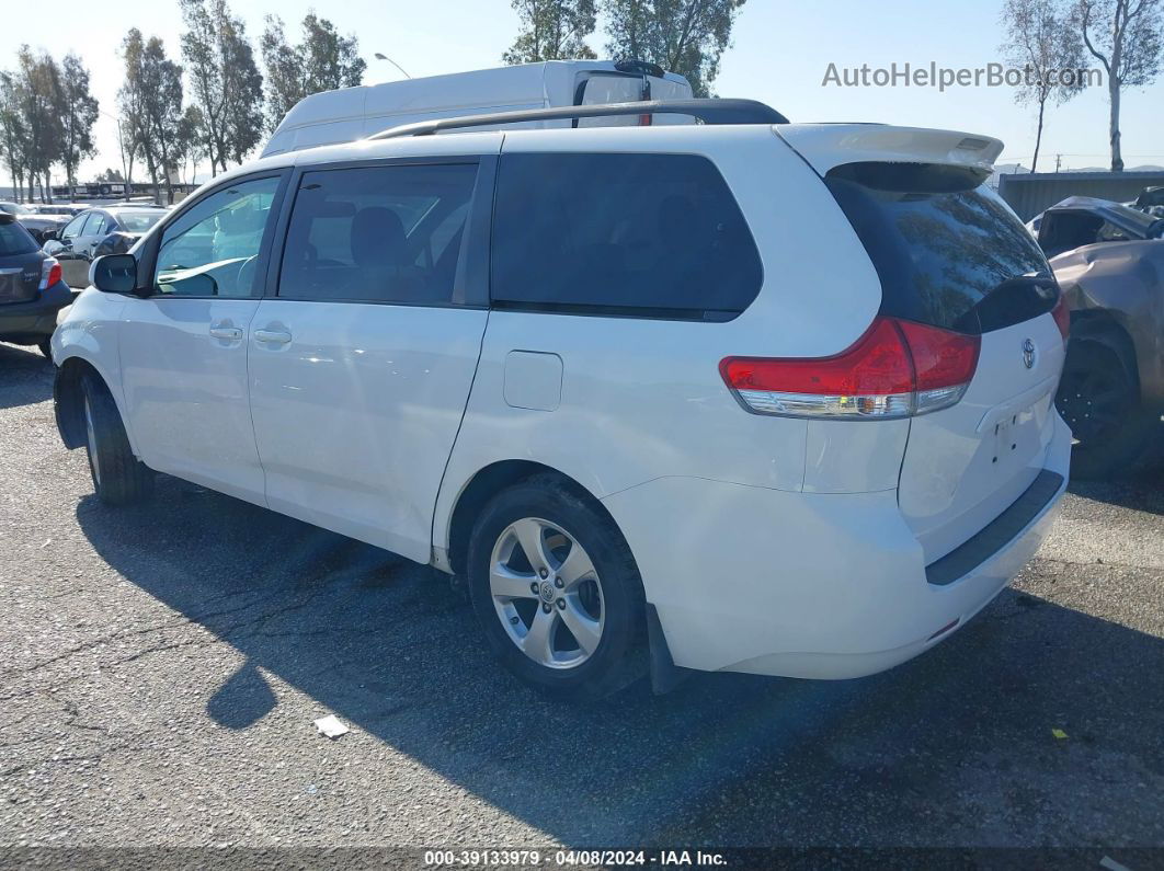 2014 Toyota Sienna Le V6 8 Passenger White vin: 5TDKK3DC6ES442391