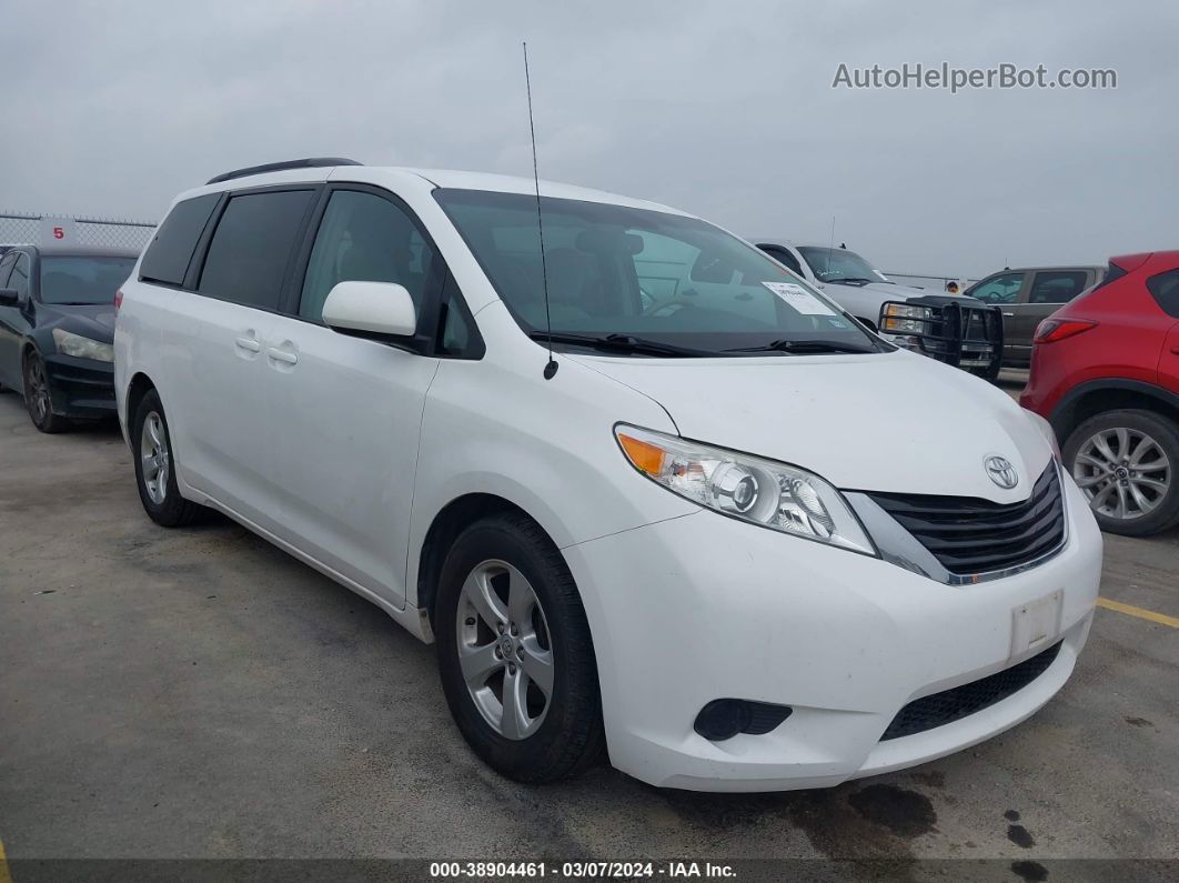 2014 Toyota Sienna Le V6 8 Passenger White vin: 5TDKK3DC6ES485063