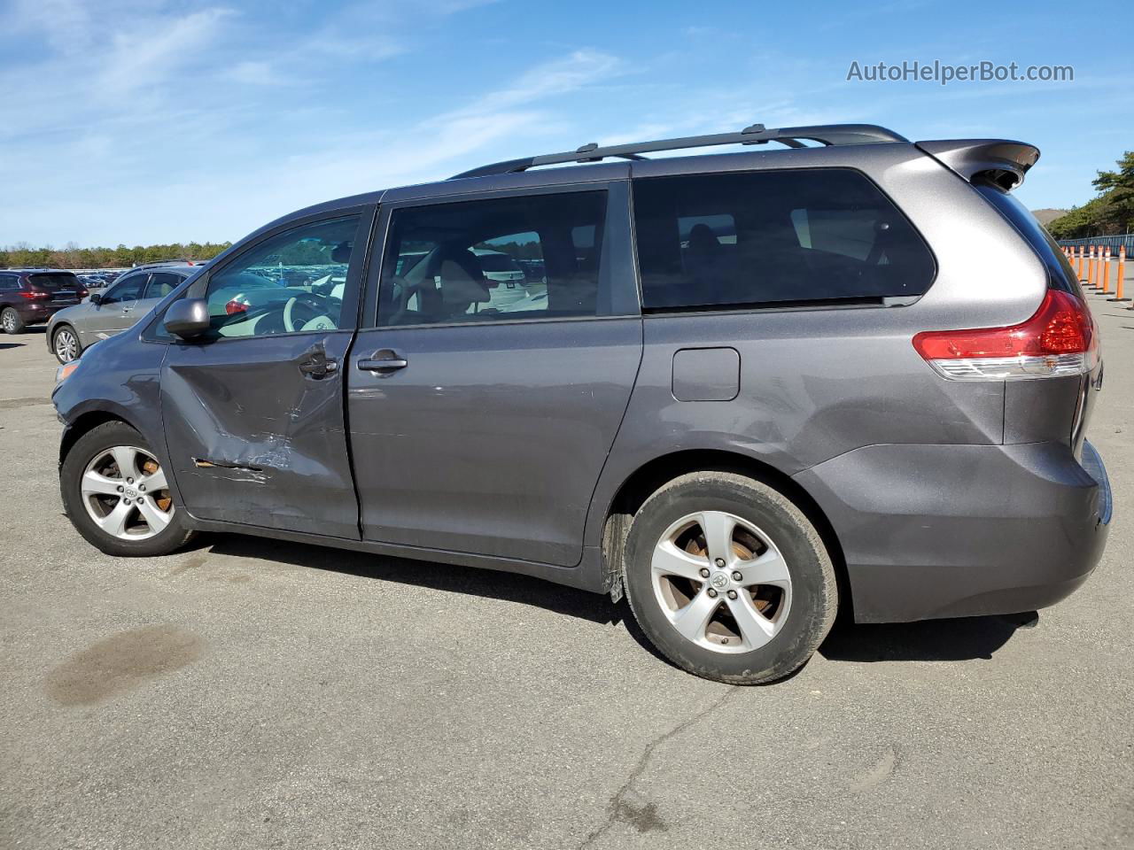 2014 Toyota Sienna Le Gray vin: 5TDKK3DC7ES410713