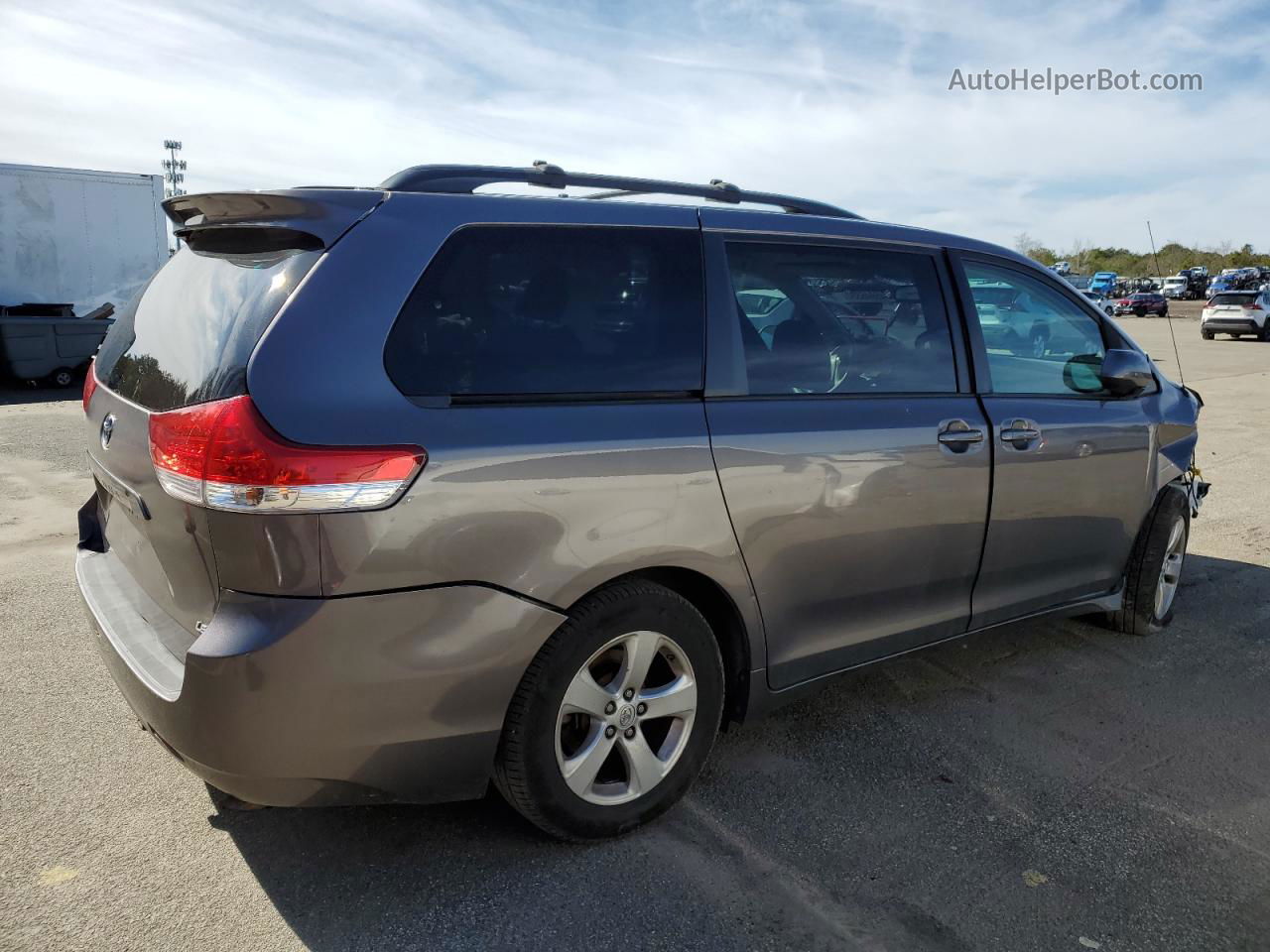 2014 Toyota Sienna Le Gray vin: 5TDKK3DC7ES410713