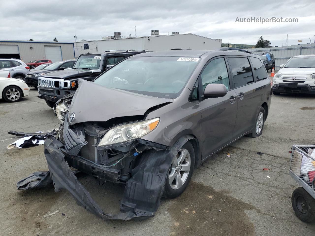 2014 Toyota Sienna Le Gray vin: 5TDKK3DC8ES426774