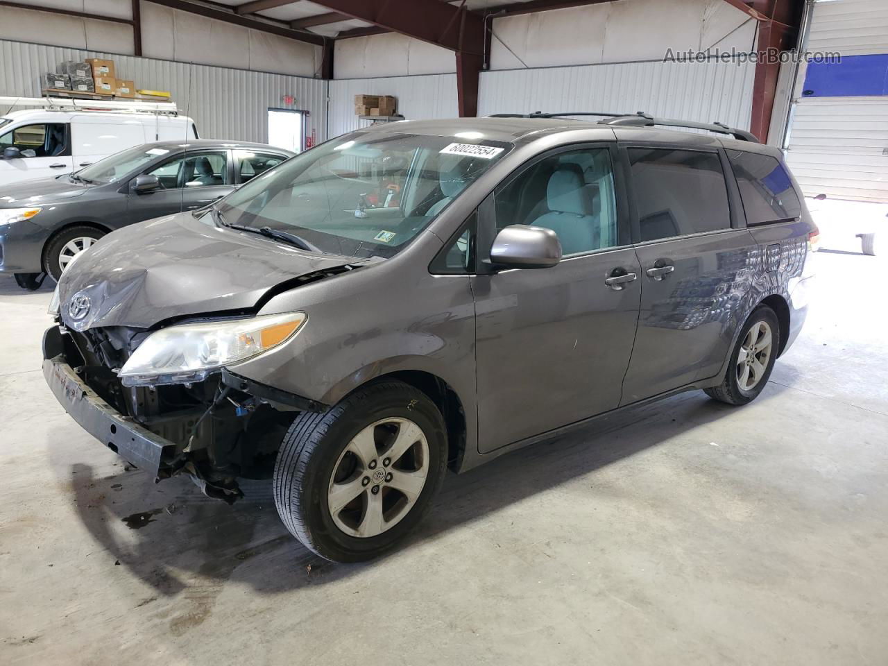 2014 Toyota Sienna Le Gray vin: 5TDKK3DC9ES423317