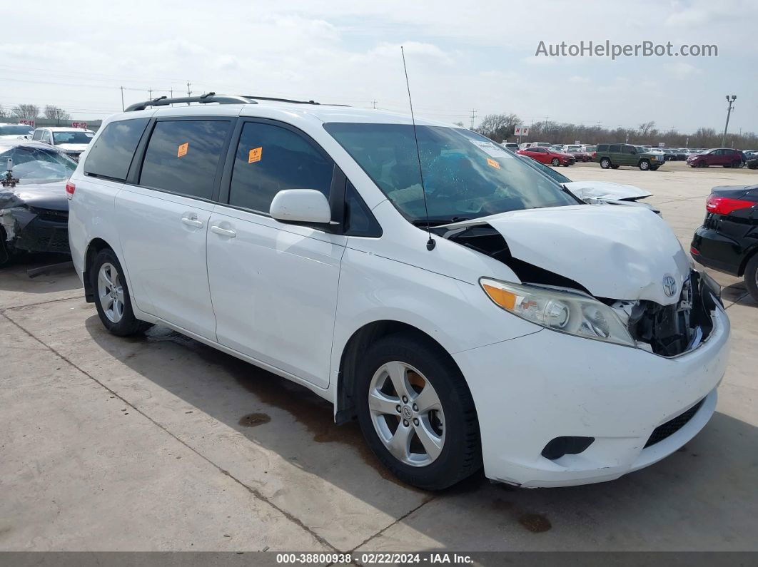 2014 Toyota Sienna Le V6 8 Passenger White vin: 5TDKK3DCXES430728