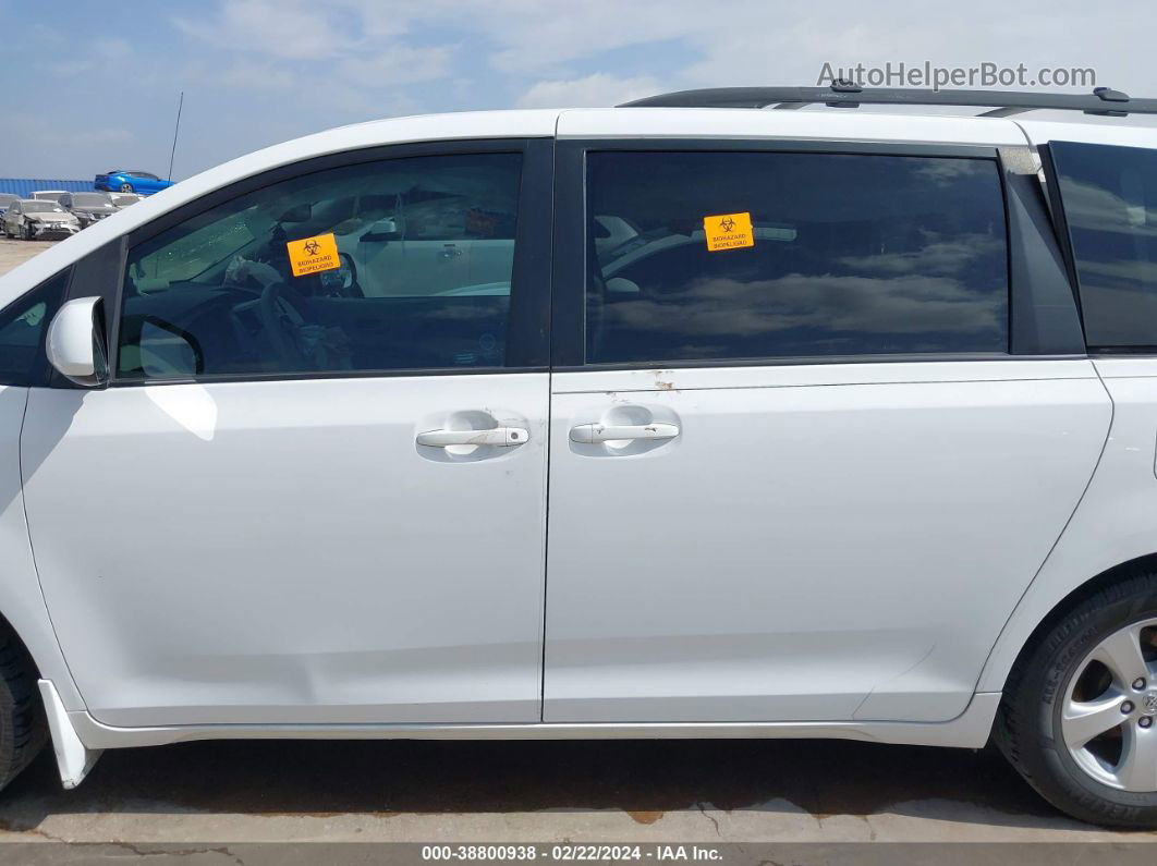 2014 Toyota Sienna Le V6 8 Passenger White vin: 5TDKK3DCXES430728