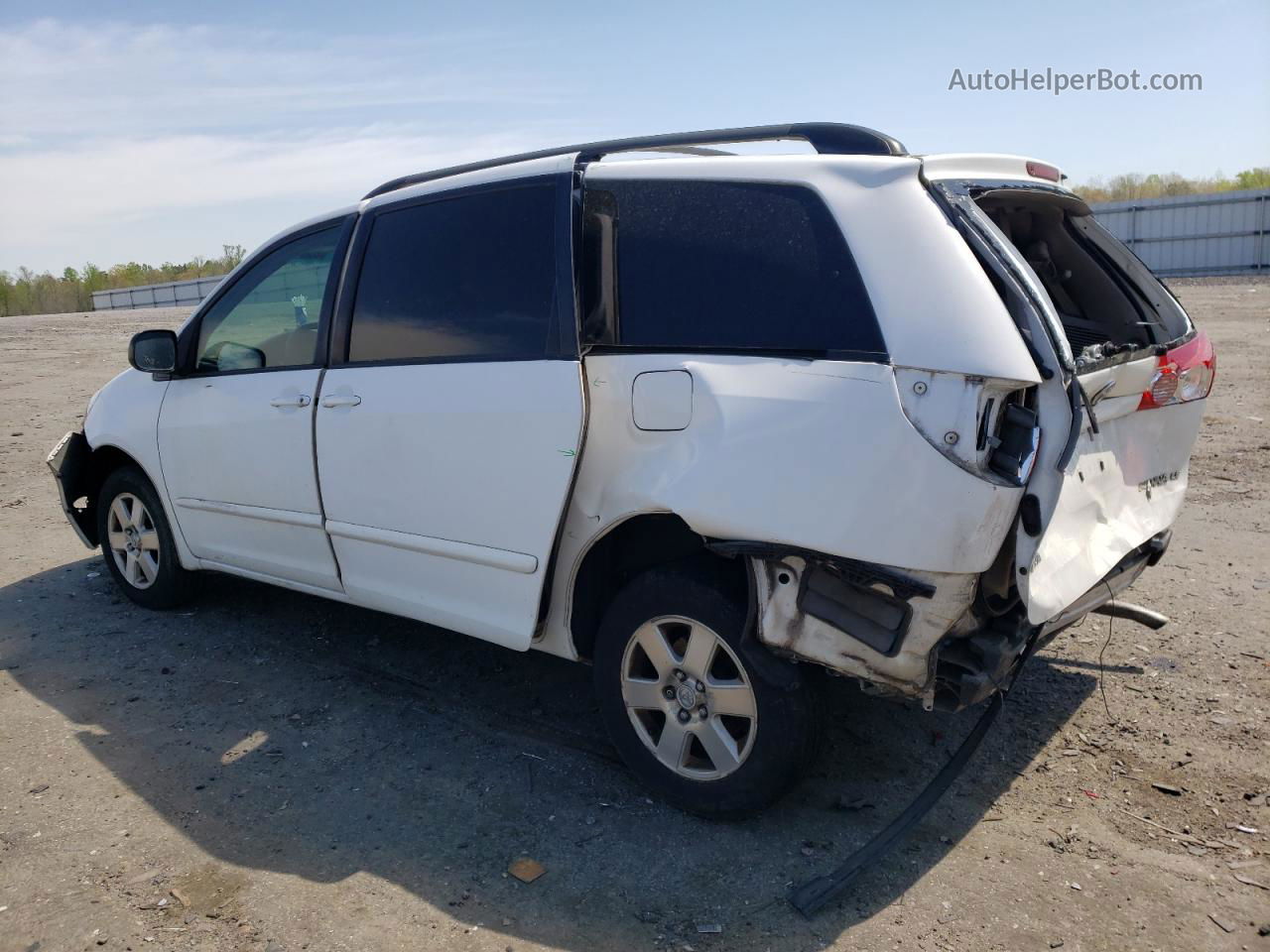 2010 Toyota Sienna Ce Белый vin: 5TDKK4CC5AS311423