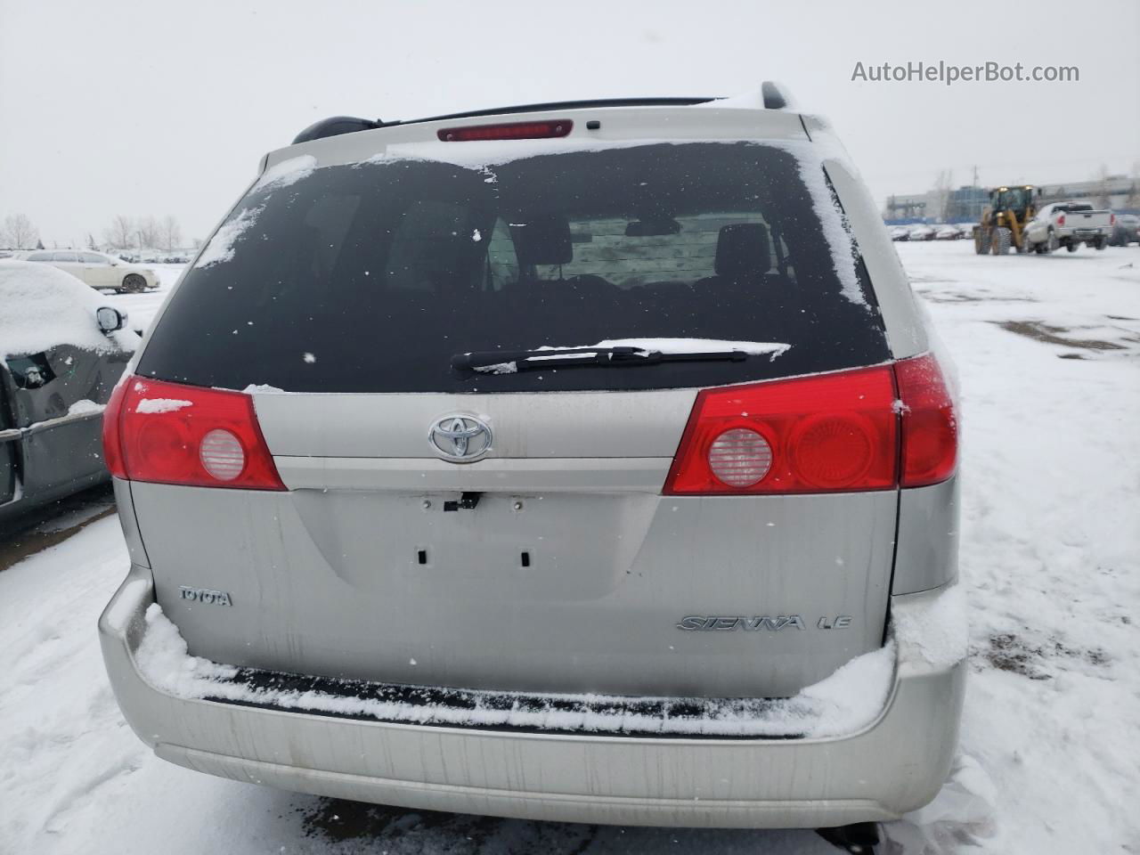 2010 Toyota Sienna Ce Серебряный vin: 5TDKK4CC8AS316180