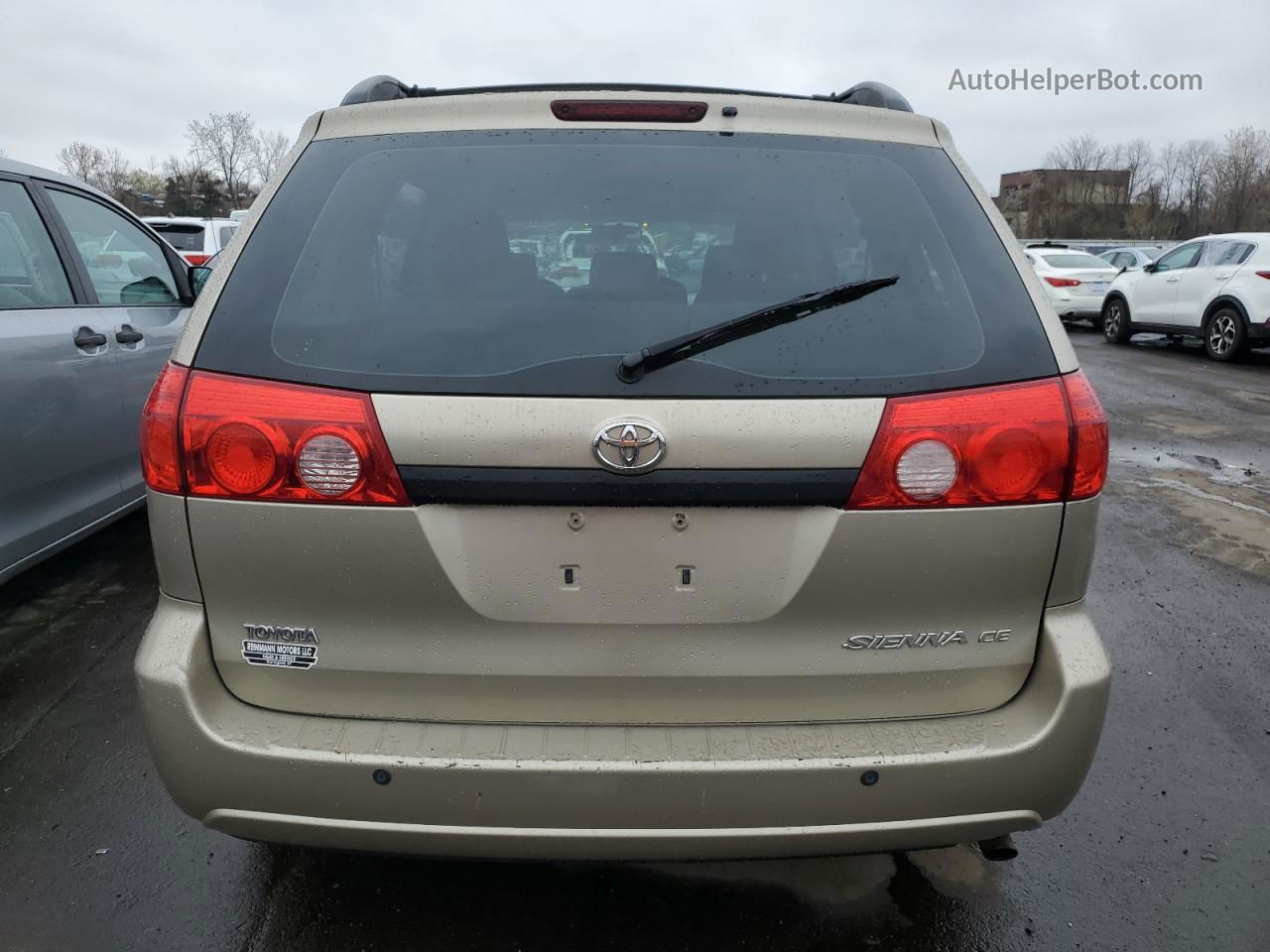 2010 Toyota Sienna Ce Желто-коричневый vin: 5TDKK4CC9AS289183