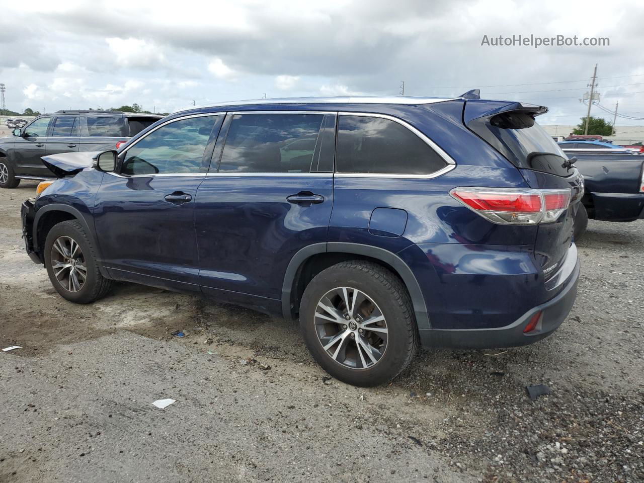 2016 Toyota Highlander Xle Blue vin: 5TDKKRFH4GS140578