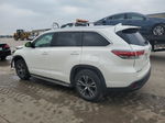 2016 Toyota Highlander Xle White vin: 5TDKKRFH5GS144221