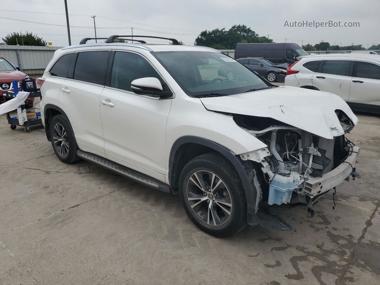 2016 Toyota Highlander Xle White vin: 5TDKKRFH5GS144221