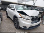 2016 Toyota Highlander Xle V6 White vin: 5TDKKRFH5GS160614