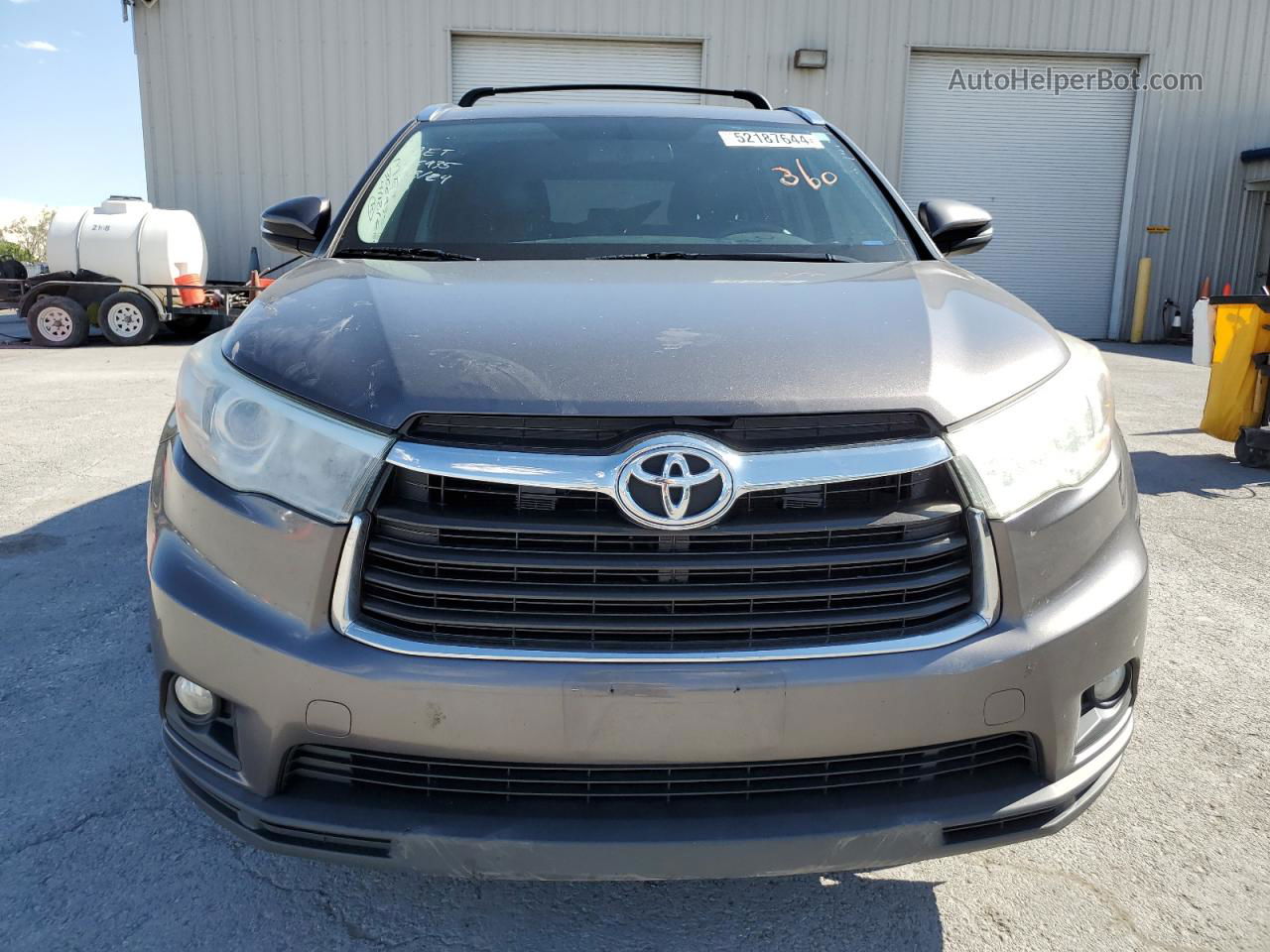 2016 Toyota Highlander Xle Серый vin: 5TDKKRFH5GS502613