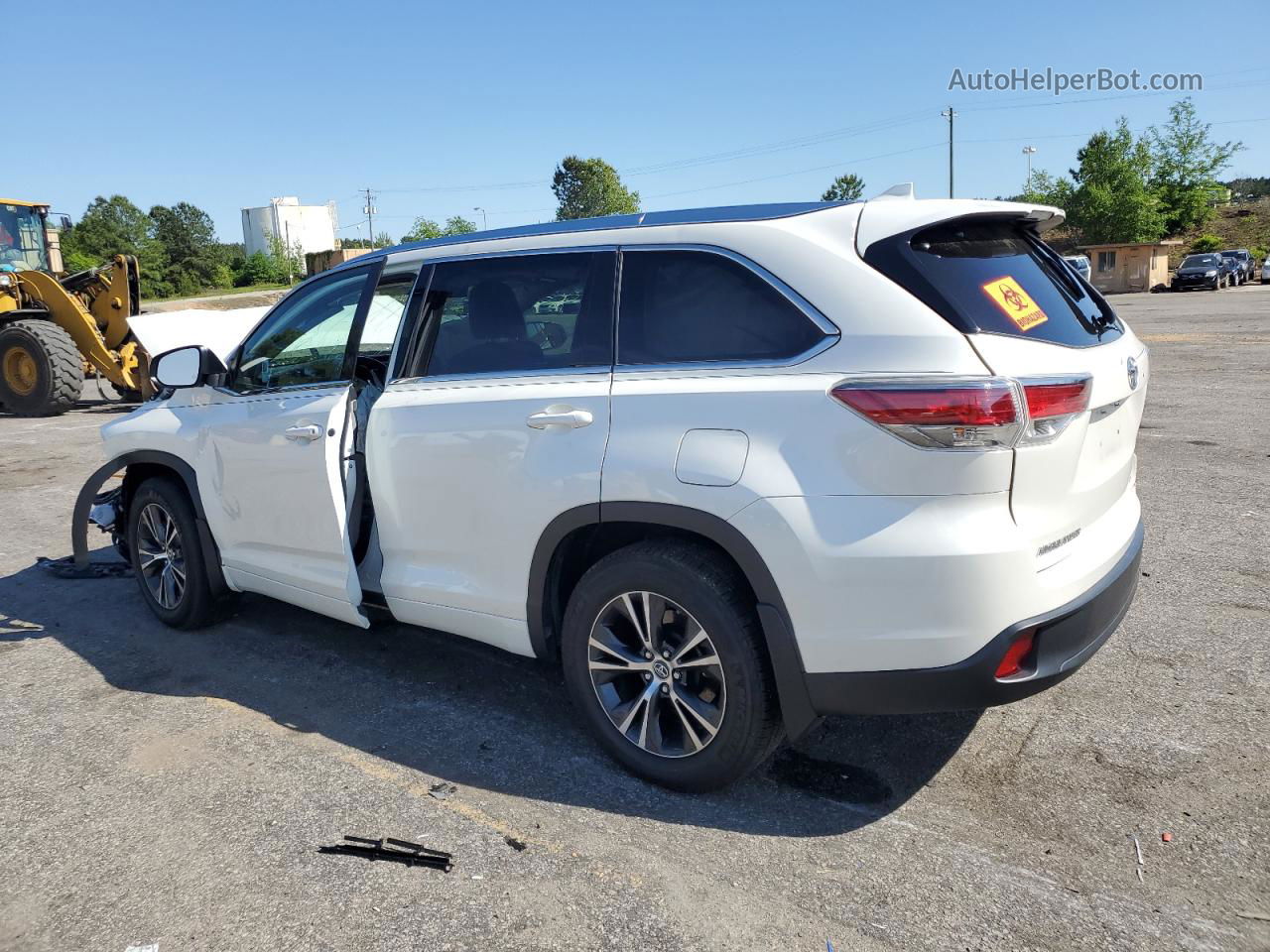 2016 Toyota Highlander Xle White vin: 5TDKKRFH5GS505060