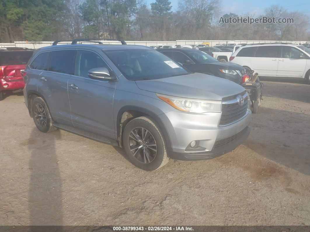 2016 Toyota Highlander Xle V6 Серебряный vin: 5TDKKRFH7GS156175