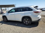 2016 Toyota Highlander Xle Белый vin: 5TDKKRFHXGS169258