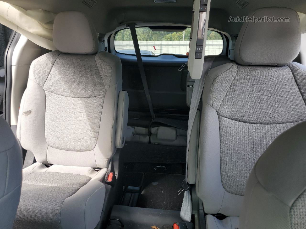 2022 Toyota Sienna Le Синий vin: 5TDKRKEC0NS100181