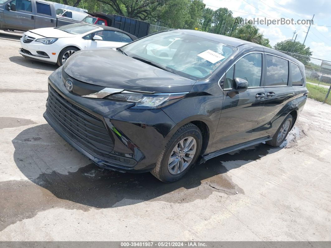 2022 Toyota Sienna Le Black vin: 5TDKRKEC0NS117627