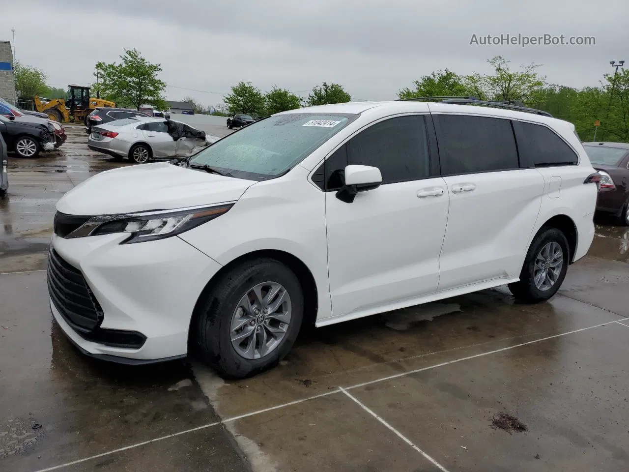 2022 Toyota Sienna Le White vin: 5TDKRKEC1NS105132