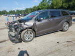 2022 Toyota Sienna Le Brown vin: 5TDKRKEC2NS111411