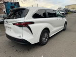 2022 Toyota Sienna Le White vin: 5TDKRKEC2NS118441