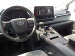 2022 Toyota Sienna Le Silver vin: 5TDKRKEC3NS075454