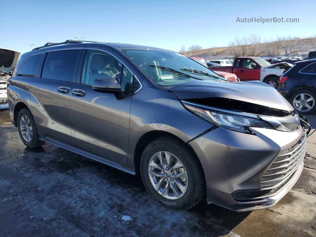 2022 Toyota Sienna Le Gray vin: 5TDKRKEC3NS080363