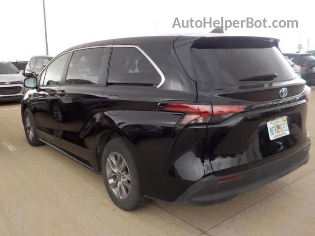 2022 Toyota Sienna Le Черный vin: 5TDKRKEC3NS109599