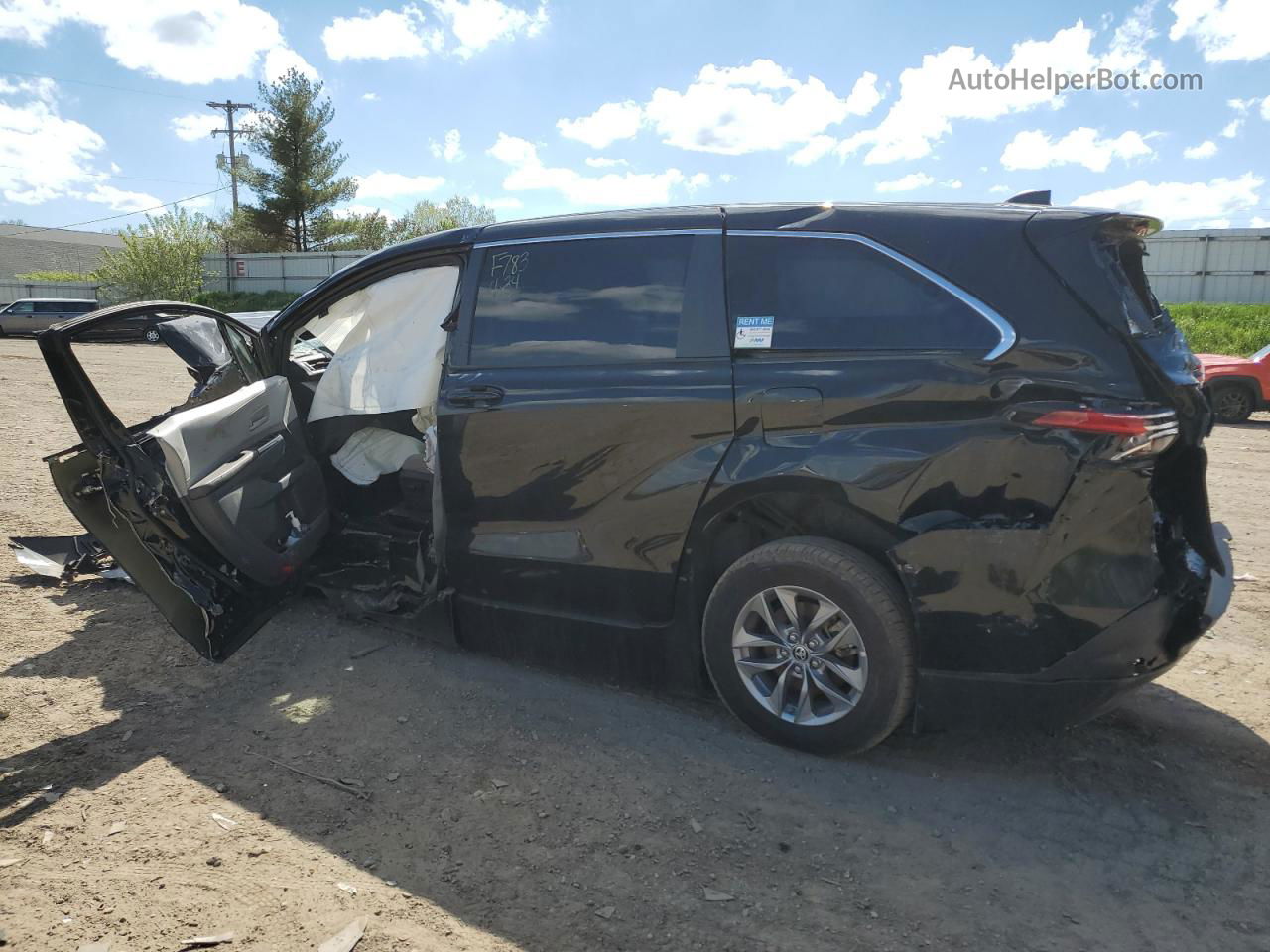 2022 Toyota Sienna Le Черный vin: 5TDKRKEC3NS133210