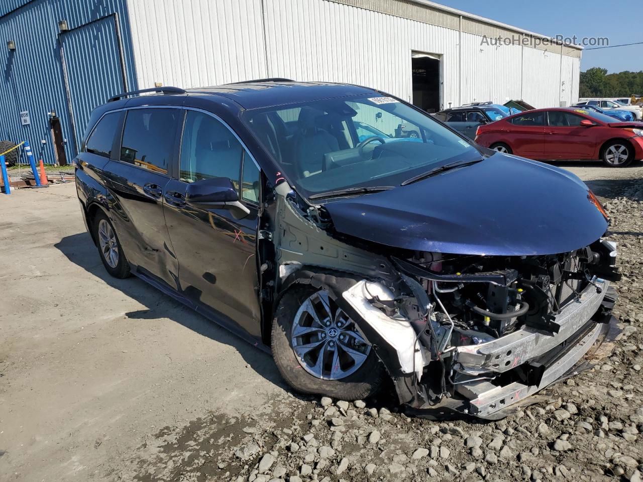 2022 Toyota Sienna Le Синий vin: 5TDKRKEC4NS114861