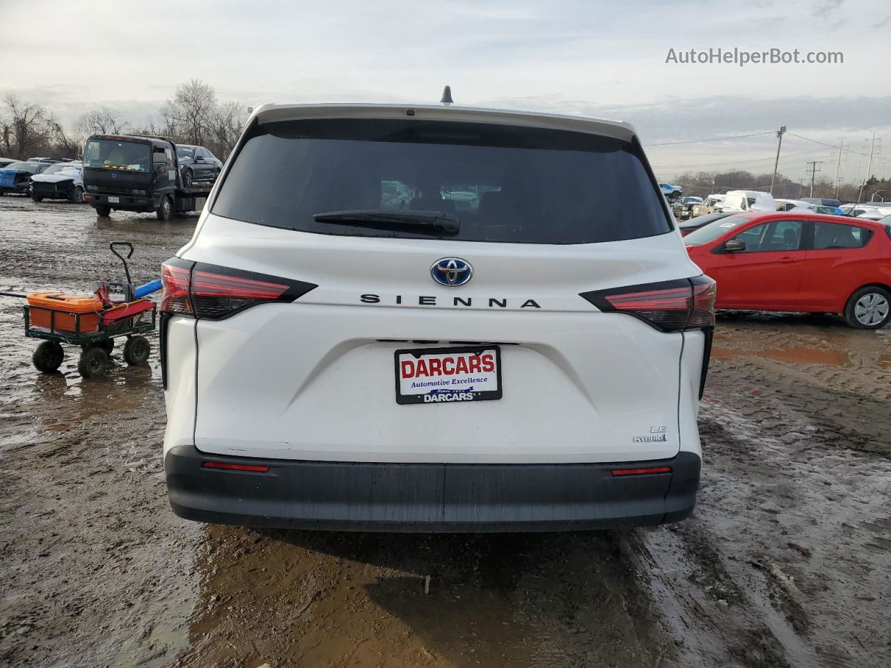 2022 Toyota Sienna Le White vin: 5TDKRKEC7NS128205