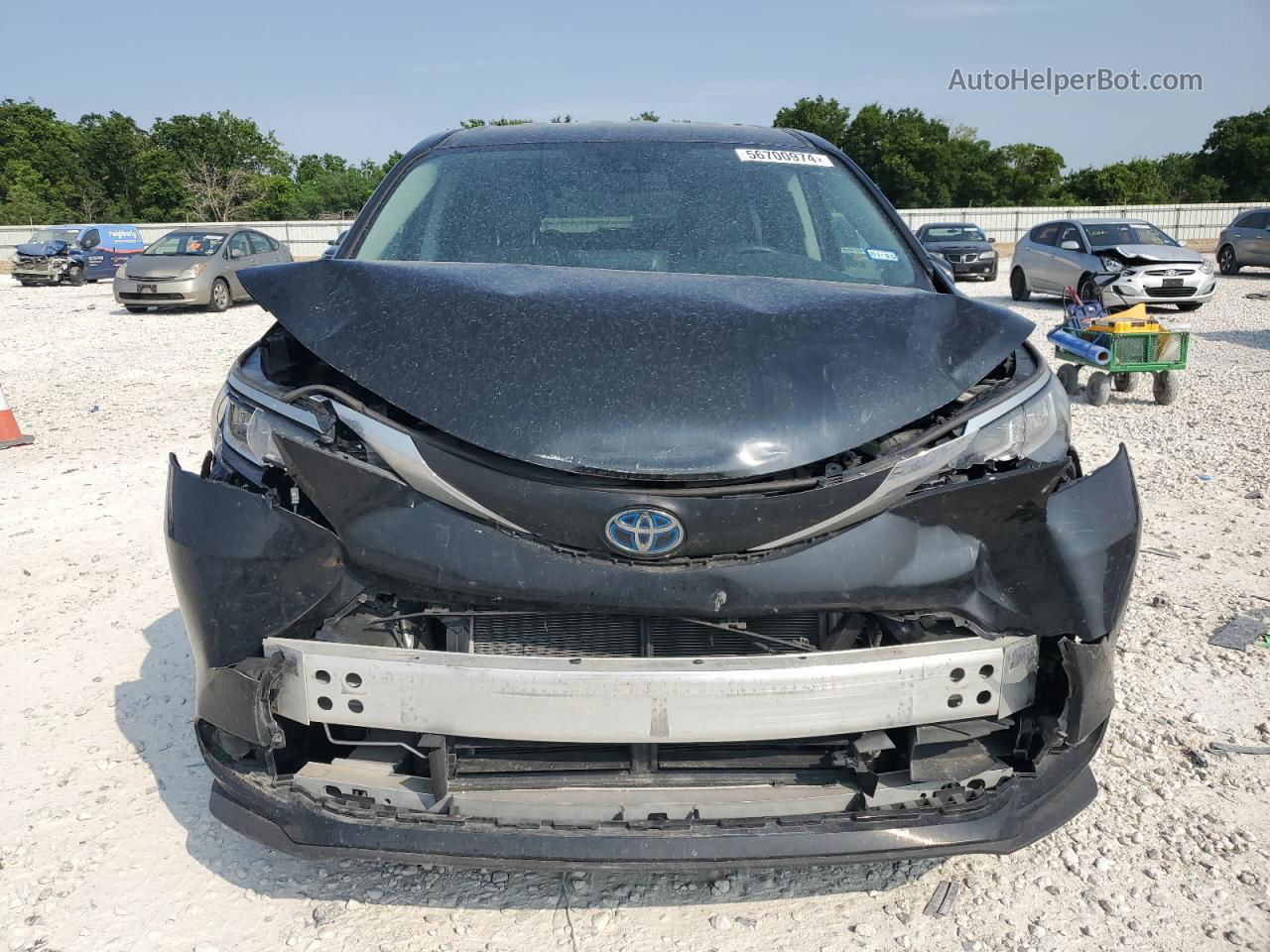 2022 Toyota Sienna Le Black vin: 5TDKRKEC8NS076096