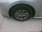 2022 Toyota Sienna Le Silver vin: 5TDKRKEC8NS102194