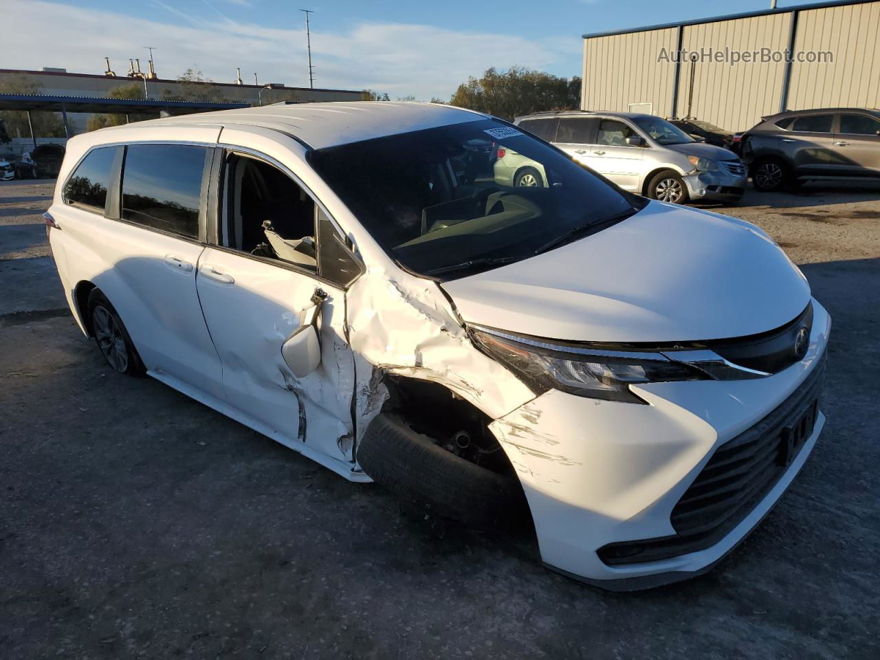 2022 Toyota Sienna Le White vin: 5TDKRKEC8NS107265