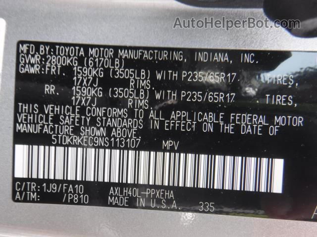 2022 Toyota Sienna Le Silver vin: 5TDKRKEC9NS113107