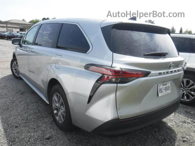 2022 Toyota Sienna Le Silver vin: 5TDKRKEC9NS113107