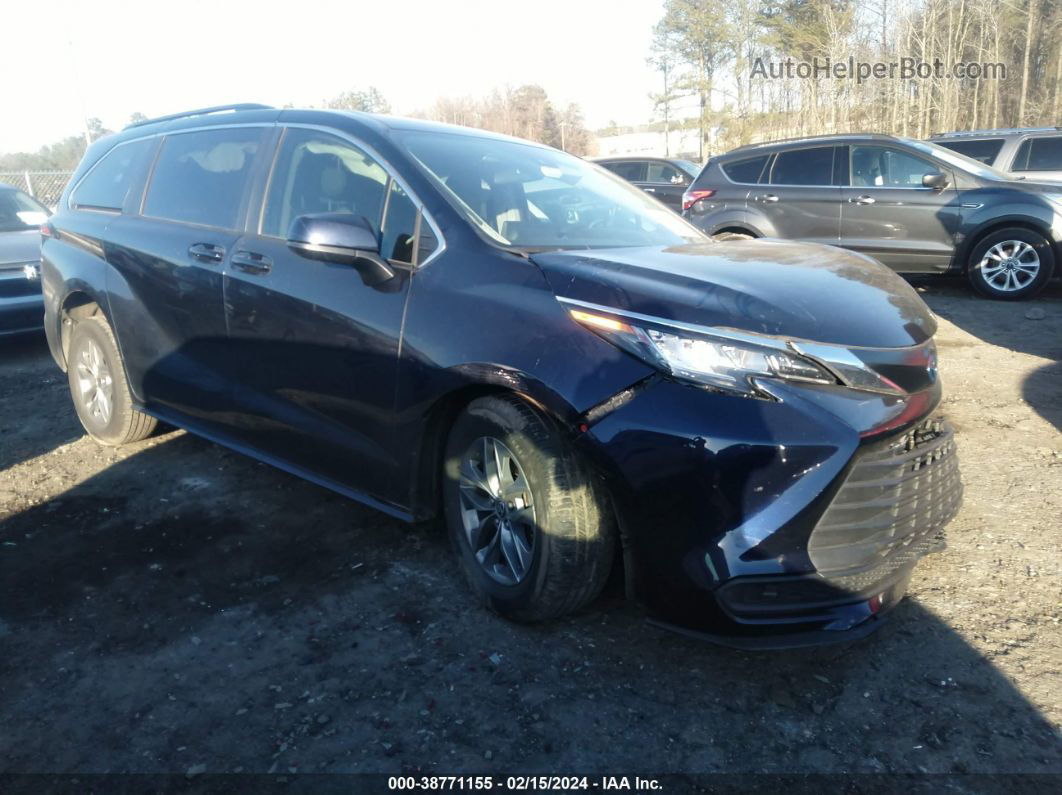 2022 Toyota Sienna Le Blue vin: 5TDKRKEC9NS130604