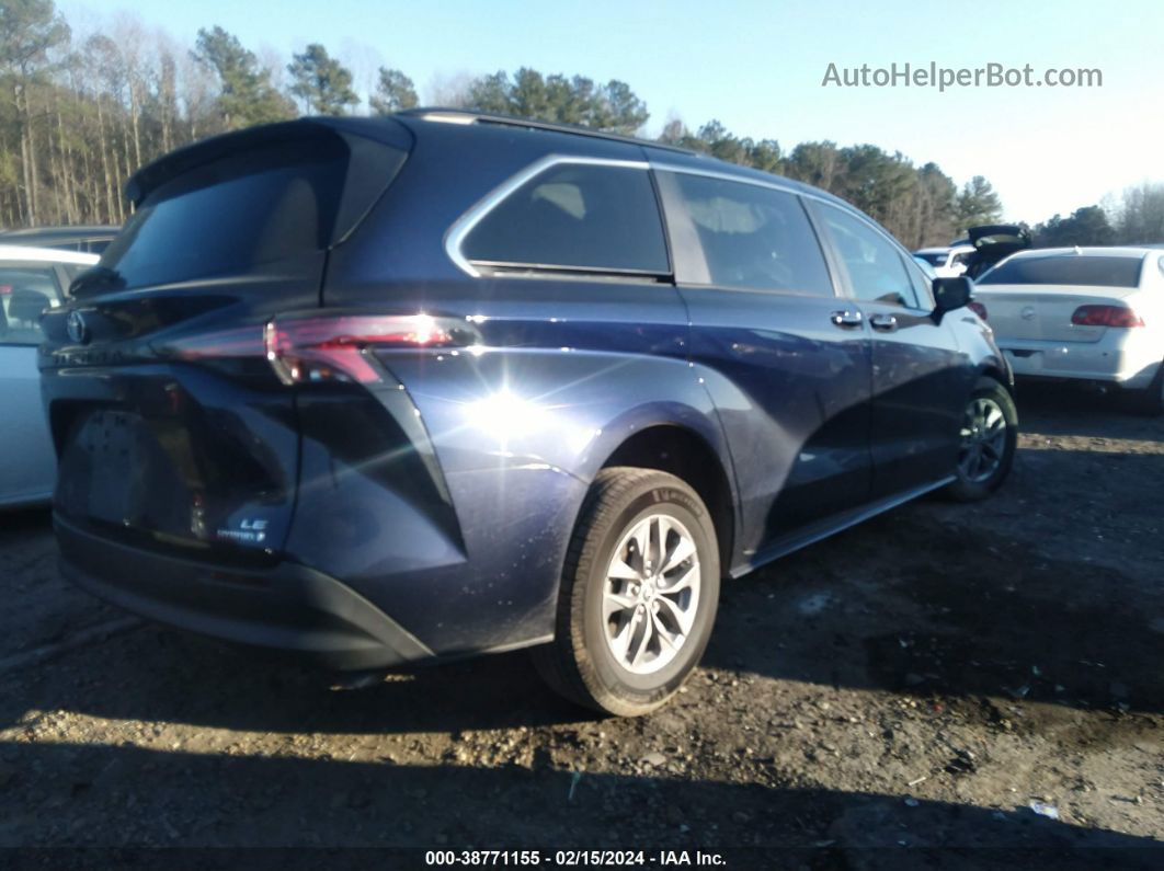 2022 Toyota Sienna Le Blue vin: 5TDKRKEC9NS130604