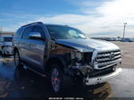 2016 Toyota Sequoia Limited 5.7l V8 Серебряный vin: 5TDKY5G11GS064746