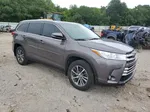 2019 Toyota Highlander Se Серый vin: 5TDKZRFH0KS560486