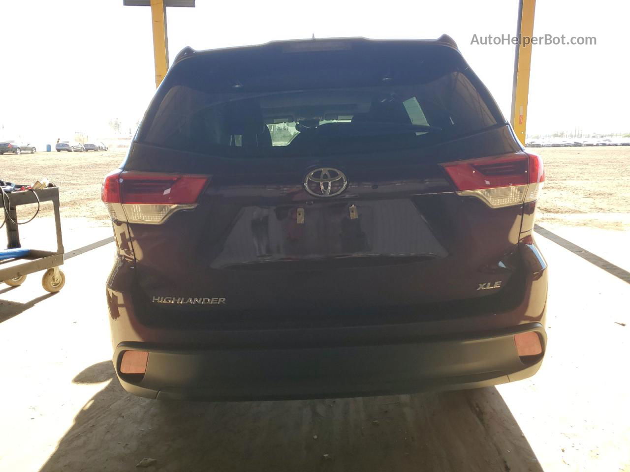 2019 Toyota Highlander Se Burgundy vin: 5TDKZRFH3KS364607