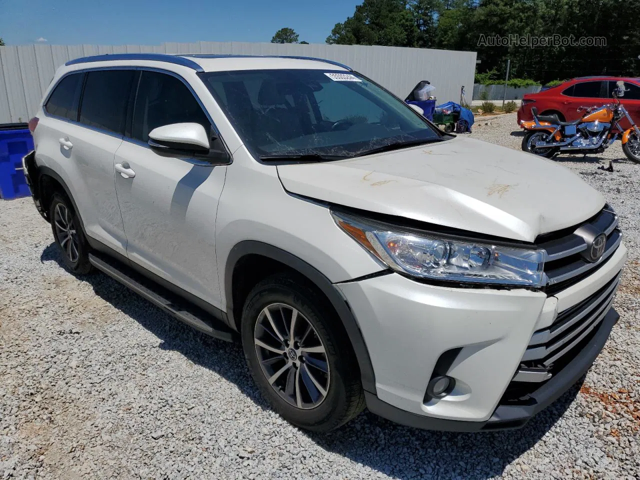 2019 Toyota Highlander Se White vin: 5TDKZRFH7KS565264