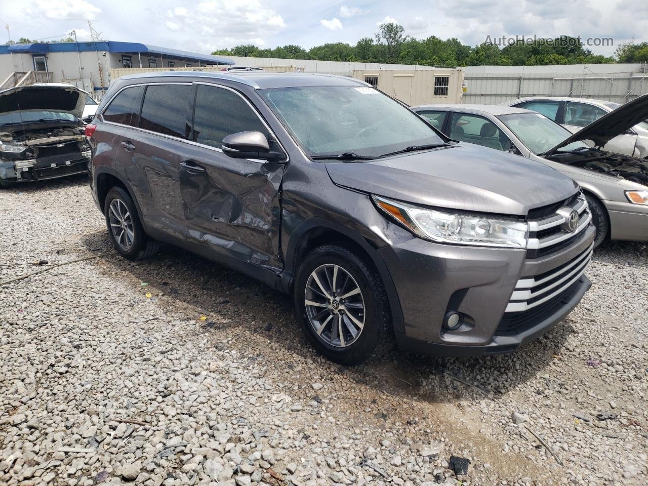 2019 Toyota Highlander Se Угольный vin: 5TDKZRFH7KS568780