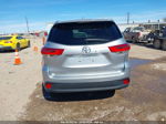 2019 Toyota Highlander Xle Silver vin: 5TDKZRFH7KS571078