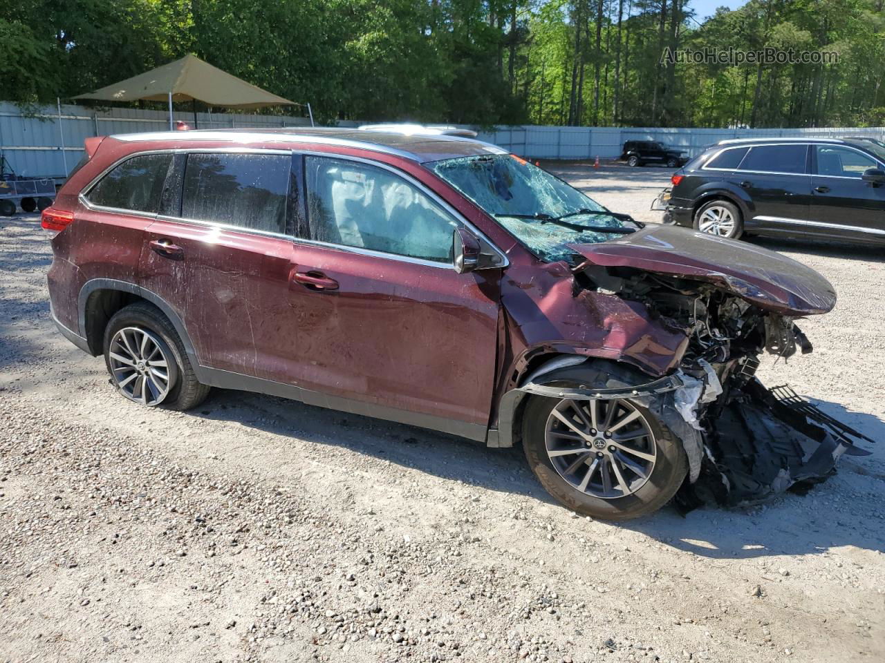 2019 Toyota Highlander Se Burgundy vin: 5TDKZRFHXKS339431