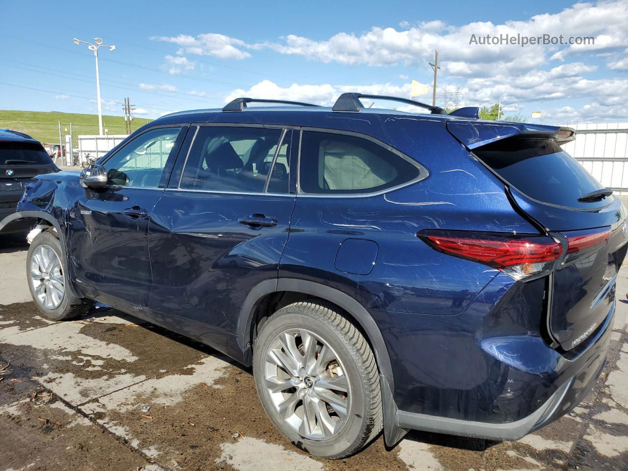 2021 Toyota Highlander Hybrid Limited Blue vin: 5TDXBRCH6MS534993