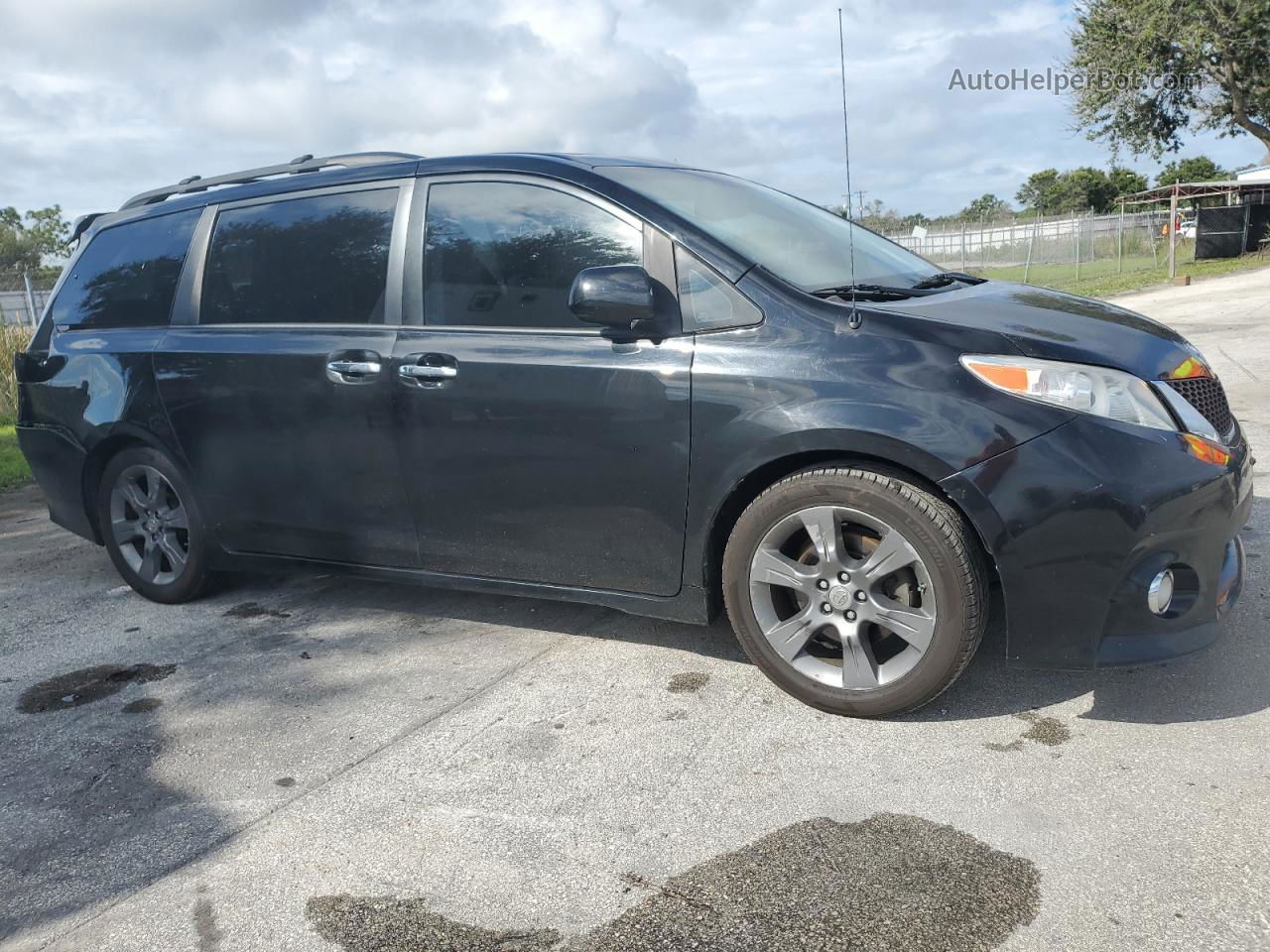 2014 Toyota Sienna Sport Black vin: 5TDXK3DC5ES425751