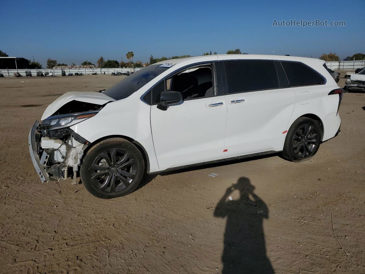 2022 Toyota Sienna Xse White vin: 5TDXRKEC1NS092453